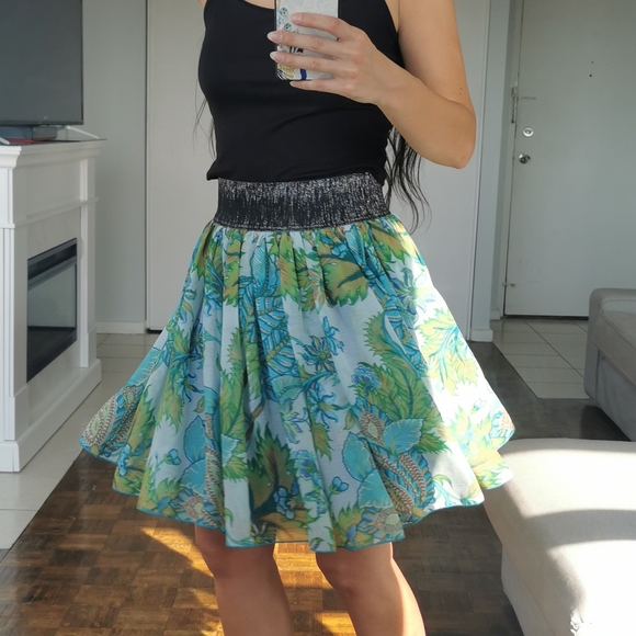 FLOWER SKIRT - Picture 4 of 4
